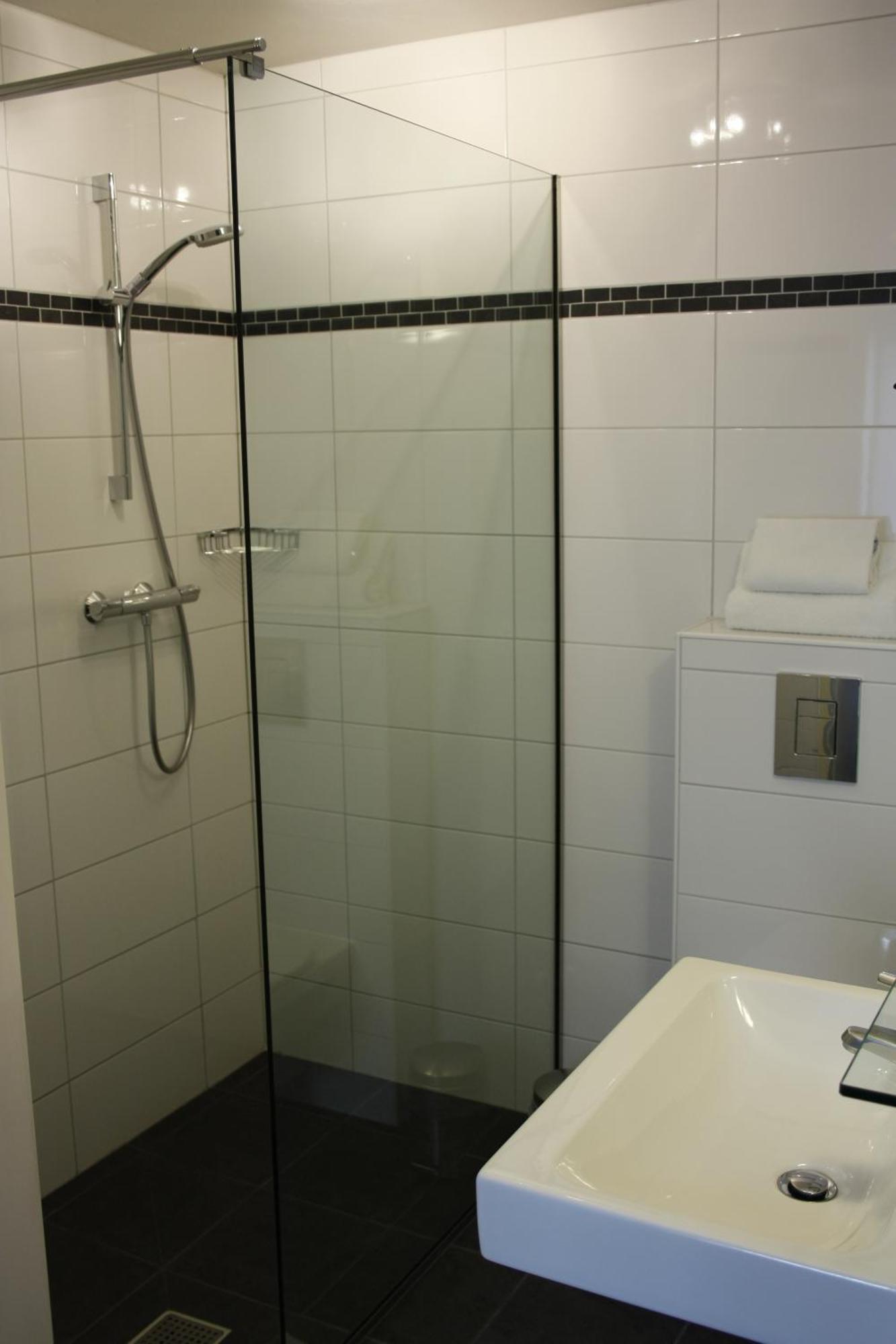 Hotel & Appartementen Royal Sas van Gent المظهر الخارجي الصورة