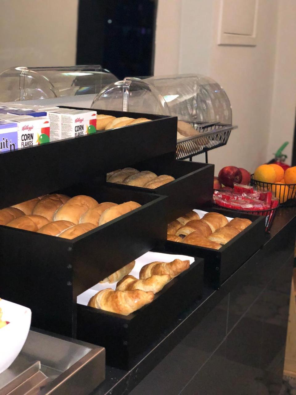 Hotel & Appartementen Royal Sas van Gent المظهر الخارجي الصورة